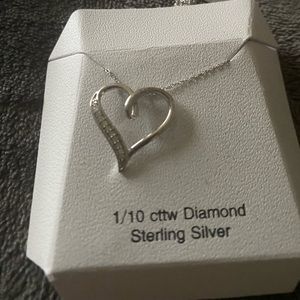 1/10 cttw diamond Sterling Silver necklace